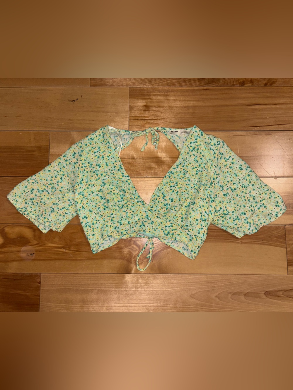 Pull&Bear Yellow and Green Floral Crop Top